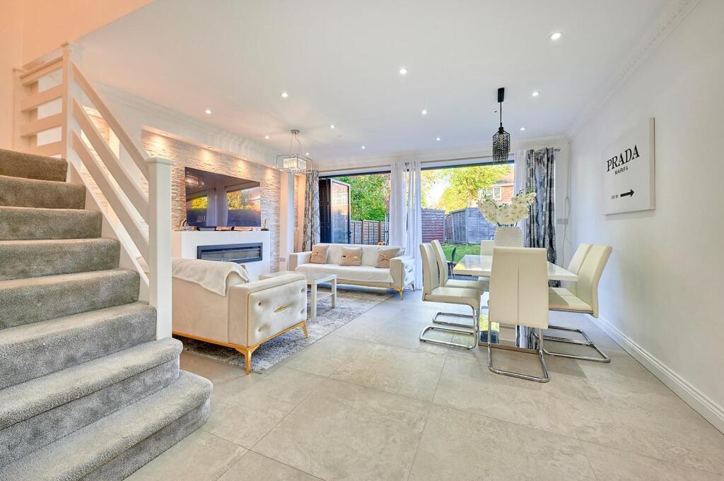 Main image of property: Barley Hills, Thorley Park