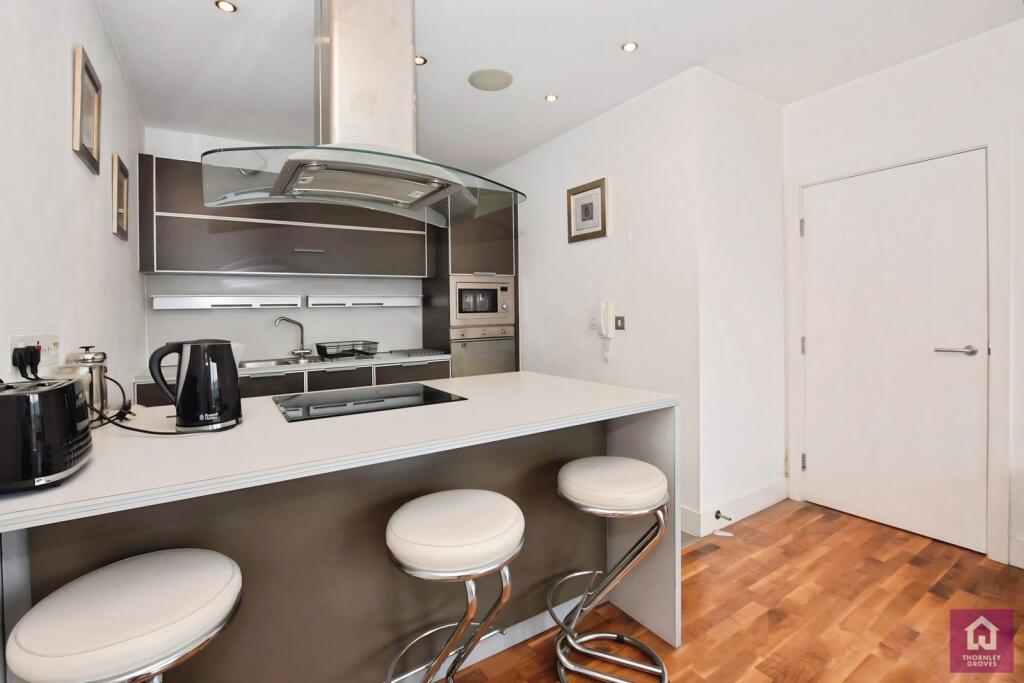 Apartment in Manchester - View 4