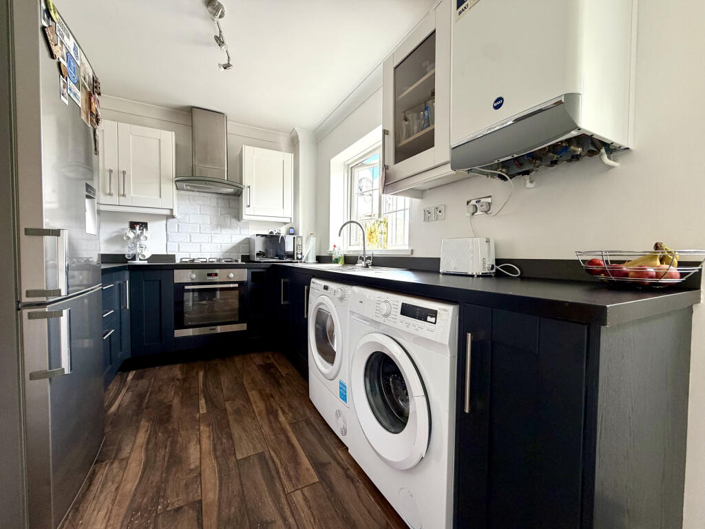 House in Merthyr Tydfil, Castle Park Estate, Cyfarthfa - View 3