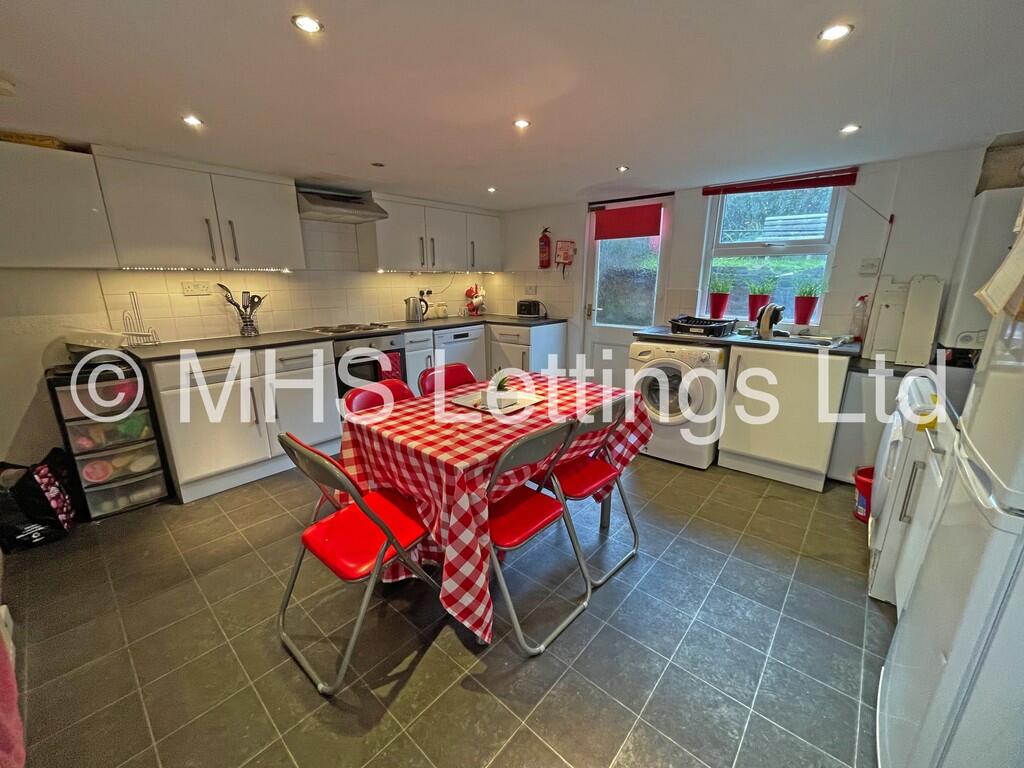 141 Ash Road, Leeds, LS6 3HD - View 3