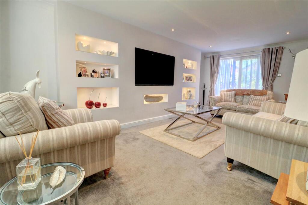 House in North Warwickshire, Coleshill - View 2