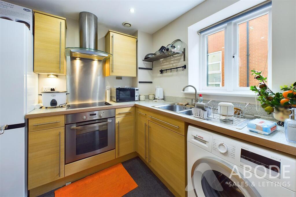 St James Court, Grants Yard, Burton-On-Trent DE14 1BD - More