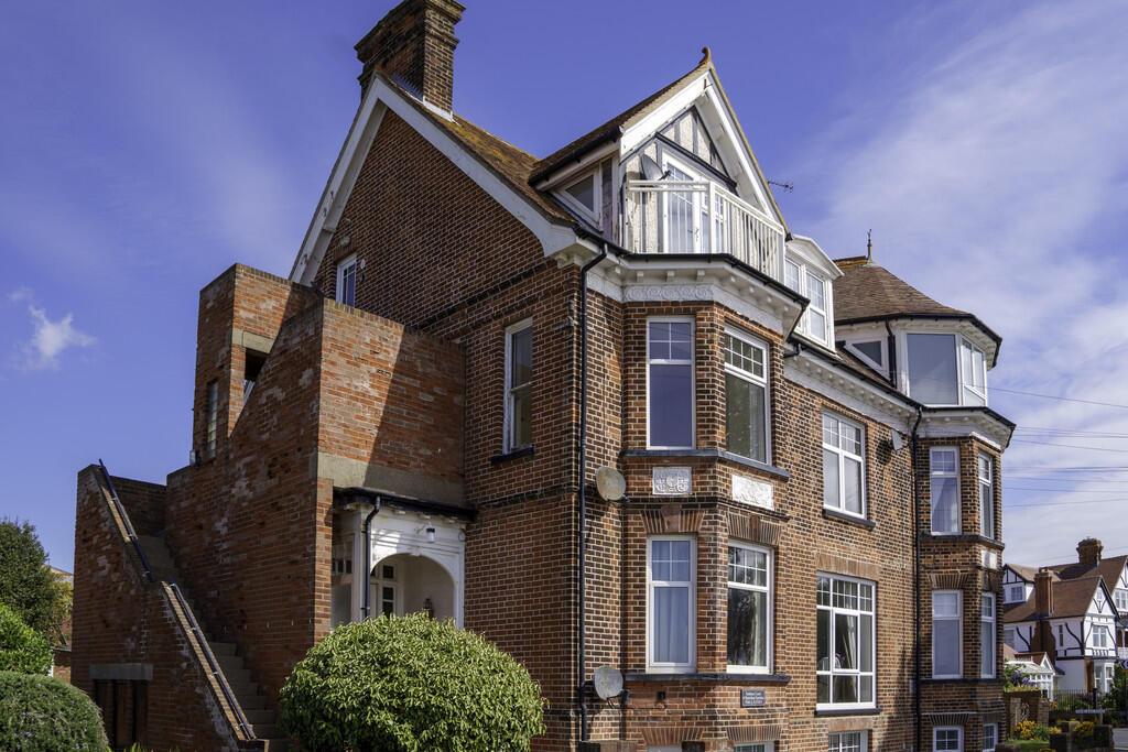 Main image of property: Graham Court, Hamilton Gardens, Felixstowe