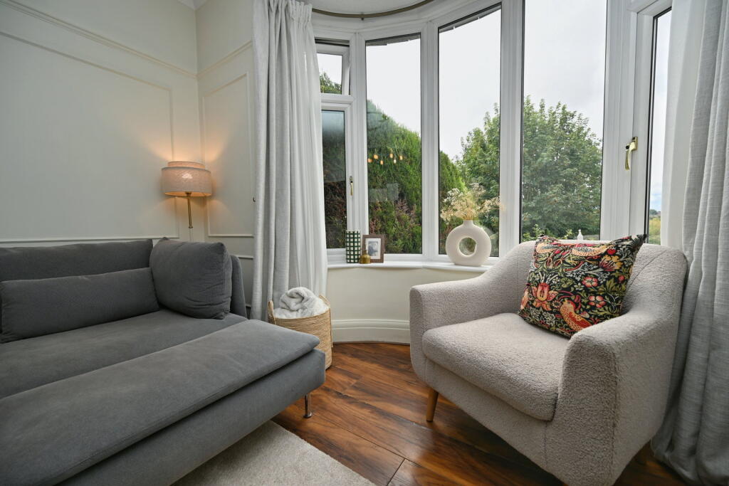 House in Barnsley, South Yorkshire - More