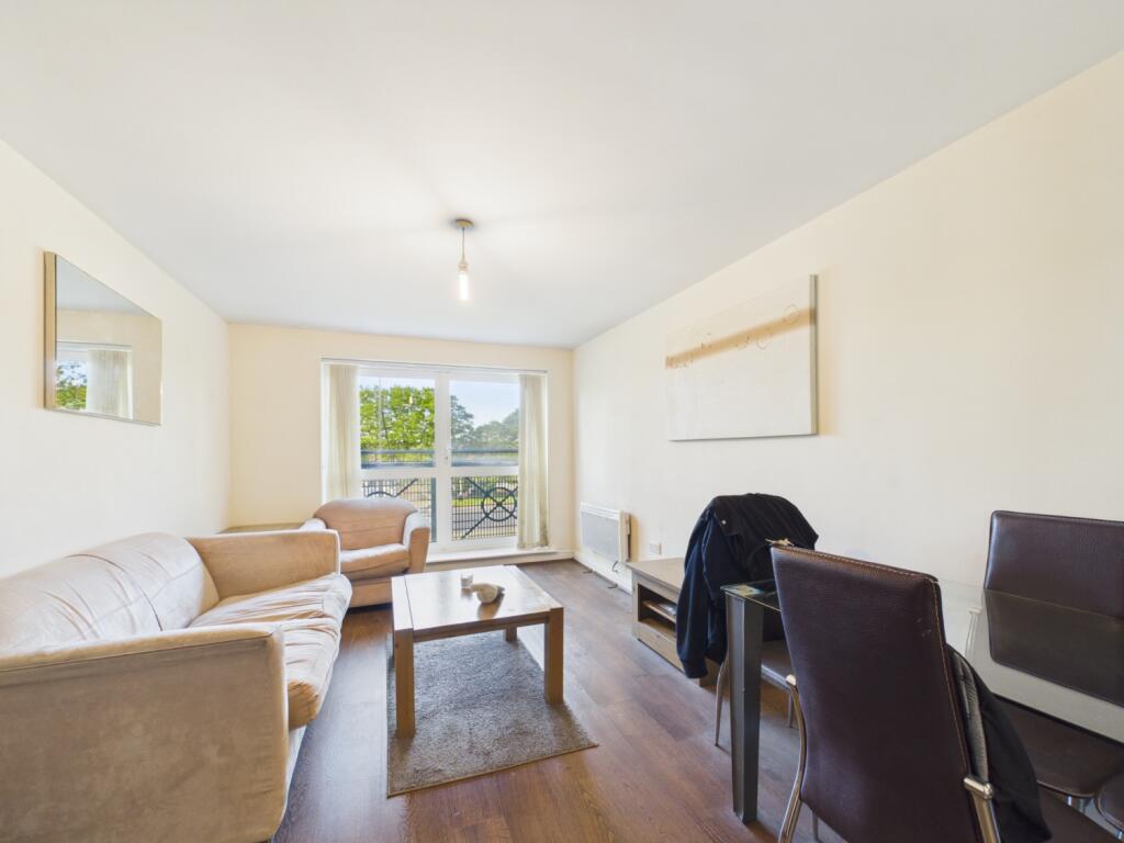 Alder Court, Cline Road, London, N11 photo 4