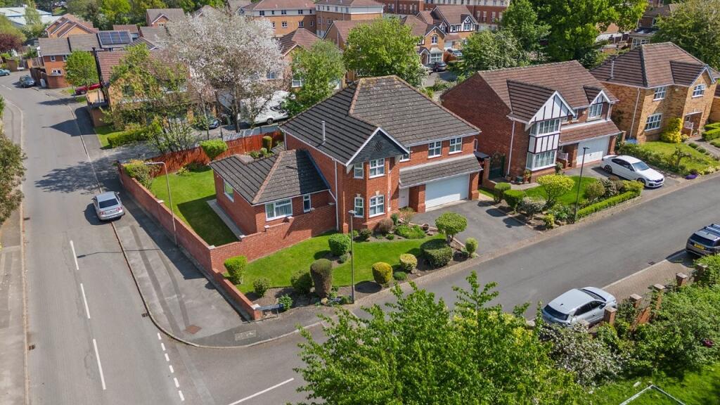Main image of property: Belridge Close, Redbrook, Barnsley