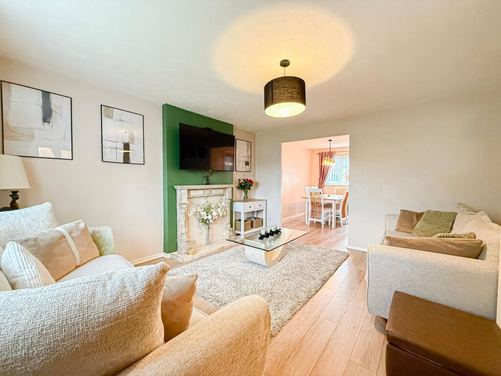 Fulmar Close, Liverpool, L27 photo 4