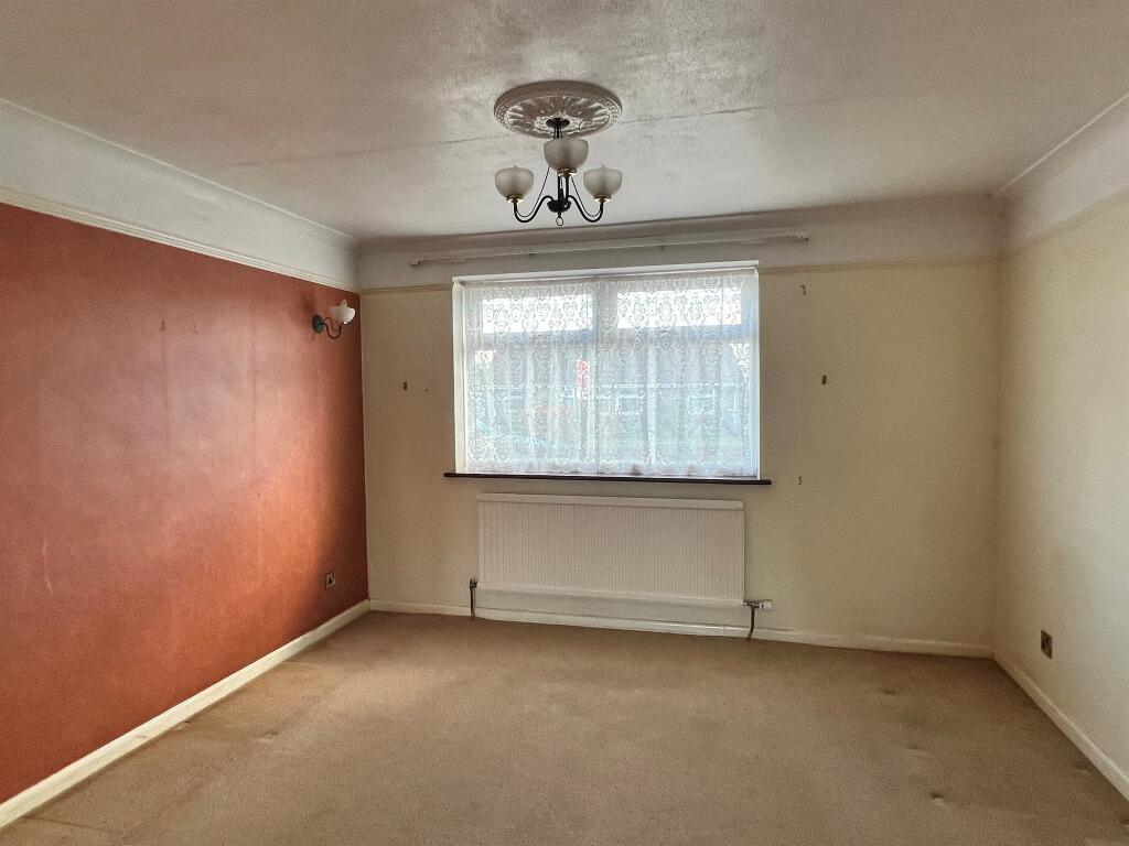 Additional image 13 of Manor Close, Templecombe