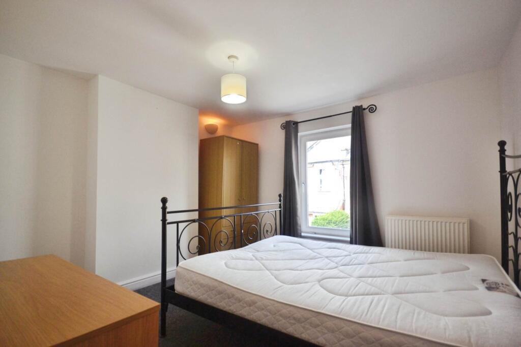 House in Reading - View 5