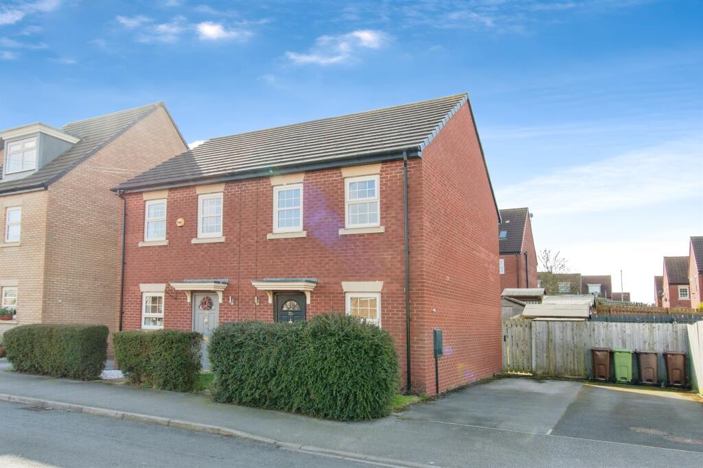 Main image of property: Girnhill Lane, Featherstone, Pontefract