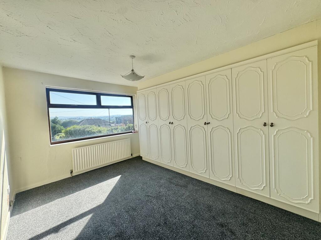 House in Wakefield - More
