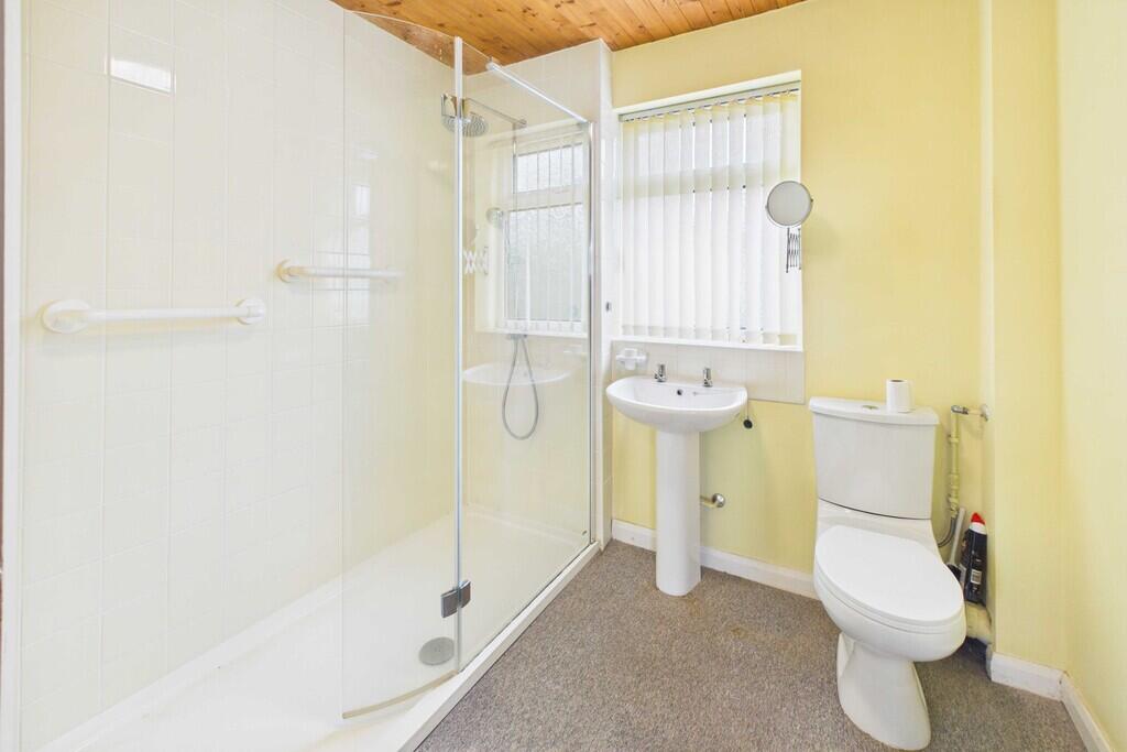 House in Lancaster - View 5