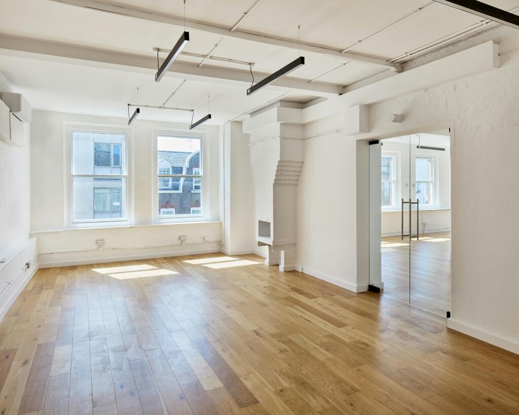 Office 4.jpg