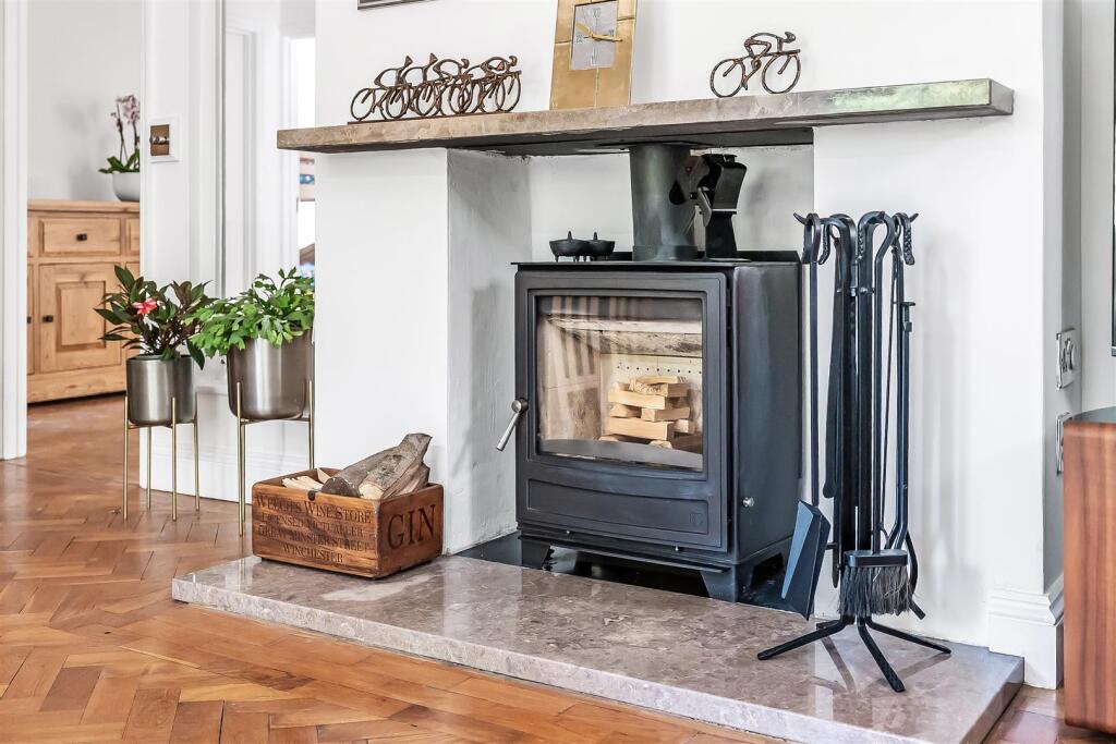House in Kingston upon Thames - View 5