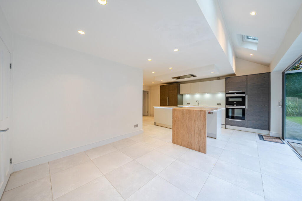 House in London - More