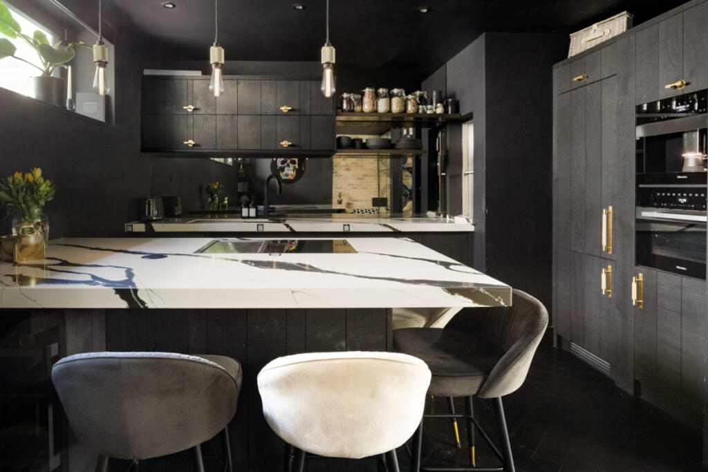 Chilworth Mews, London, W2 - View 2