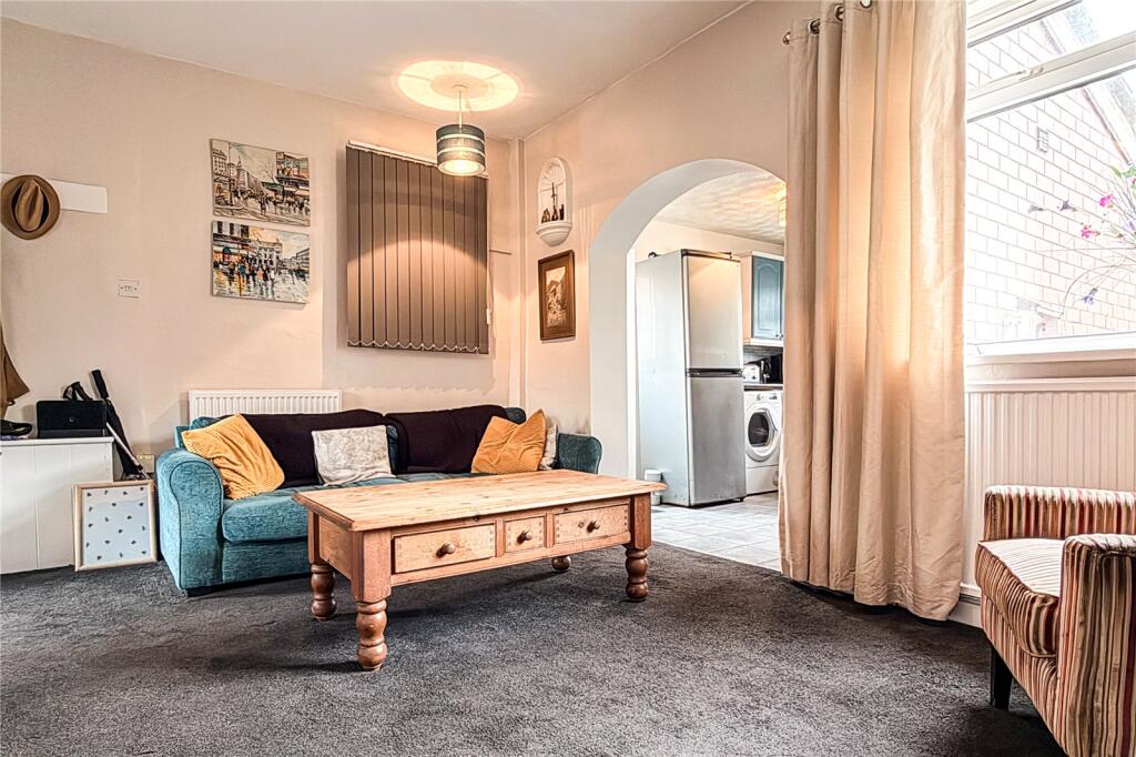 Dalston Avenue, Failsworth, Manchester, Greater Manchester, M35 photo 2