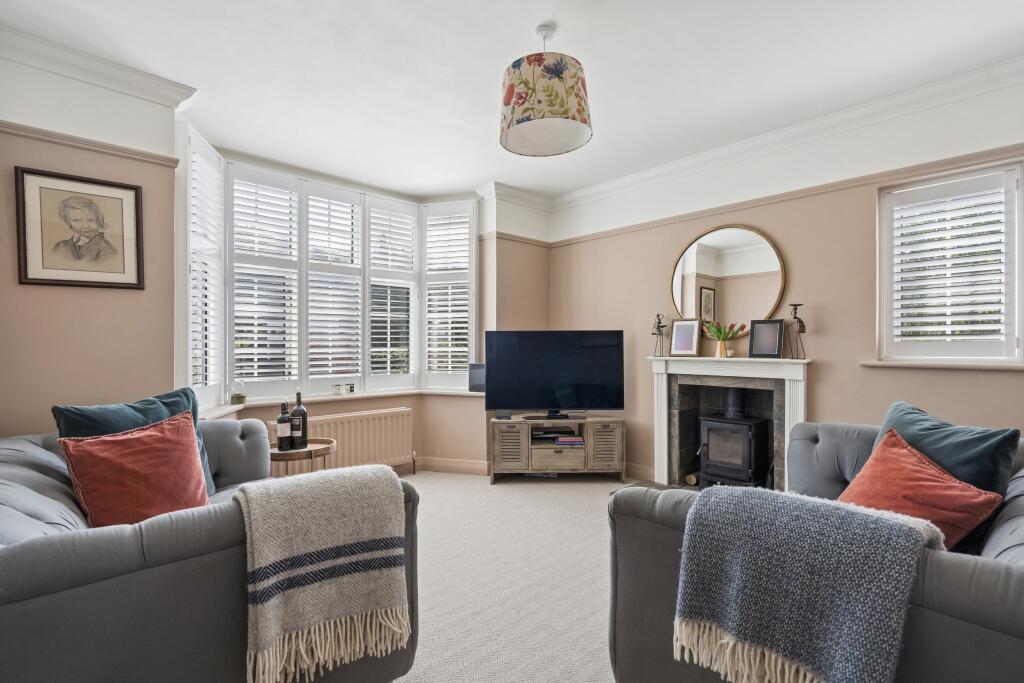 House in Amersham, Amersham Common - View 2