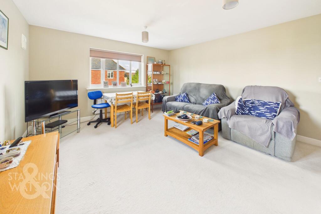 Apartment in Ipswich - More
