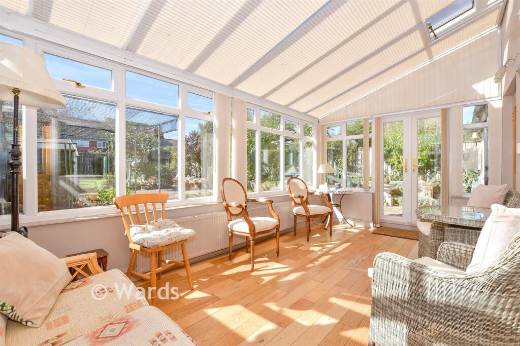 House in Tunbridge Wells, Cranbrook & Sissinghurst - More