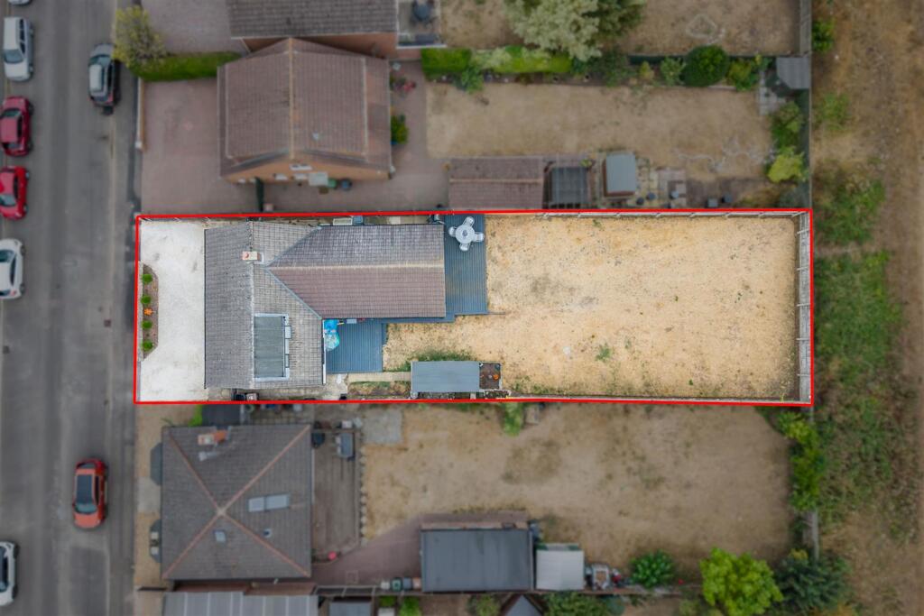 House in Northampton - View 2