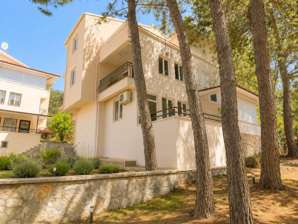Main image of property: Aydin, Didim, Akbuk