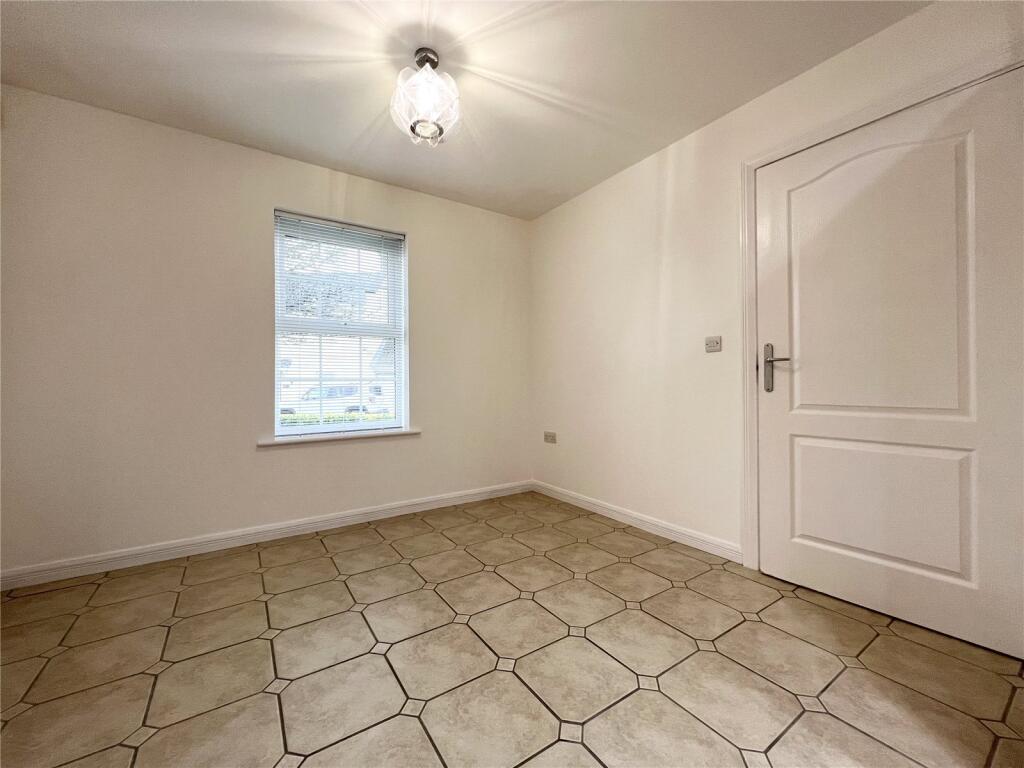 House in Swindon, St. Andrews - View 3
