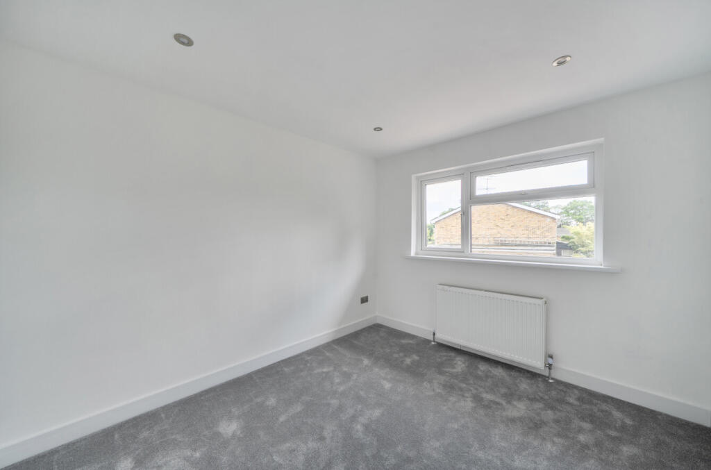 House in Finchampstead - View 5