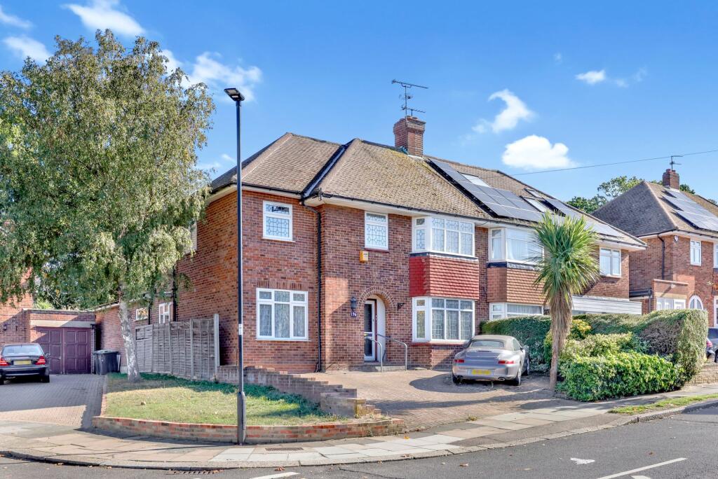 Main image of property: South Lodge Drive, London, N14