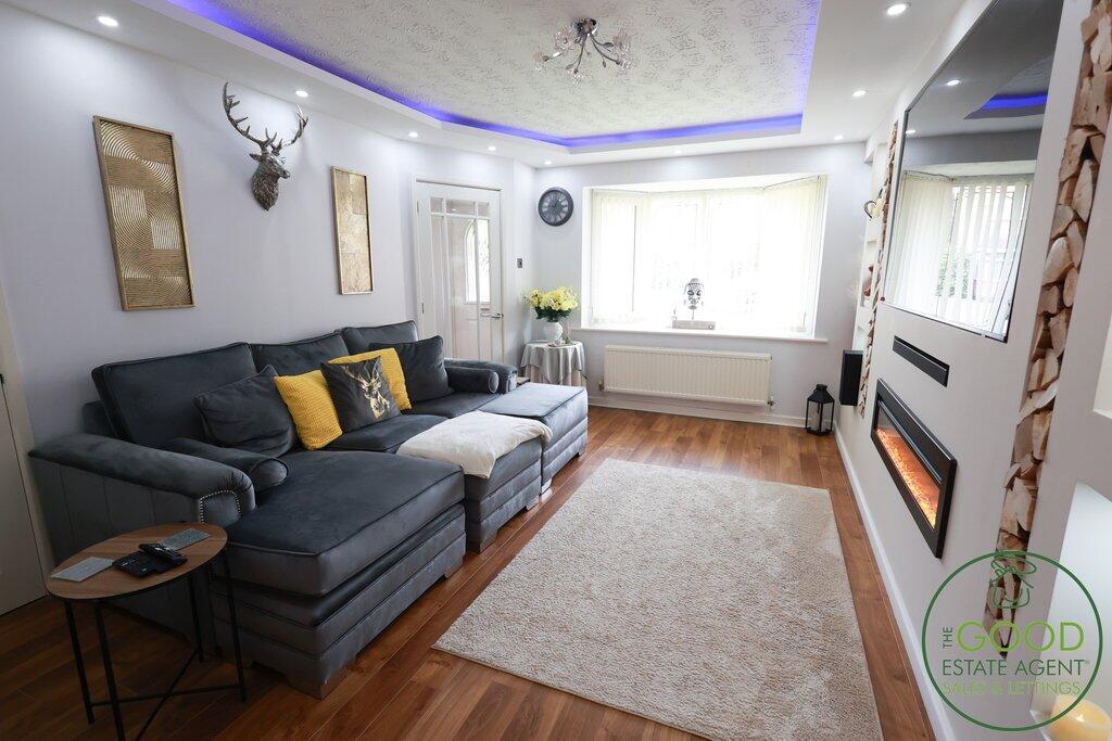 House in Preston - More
