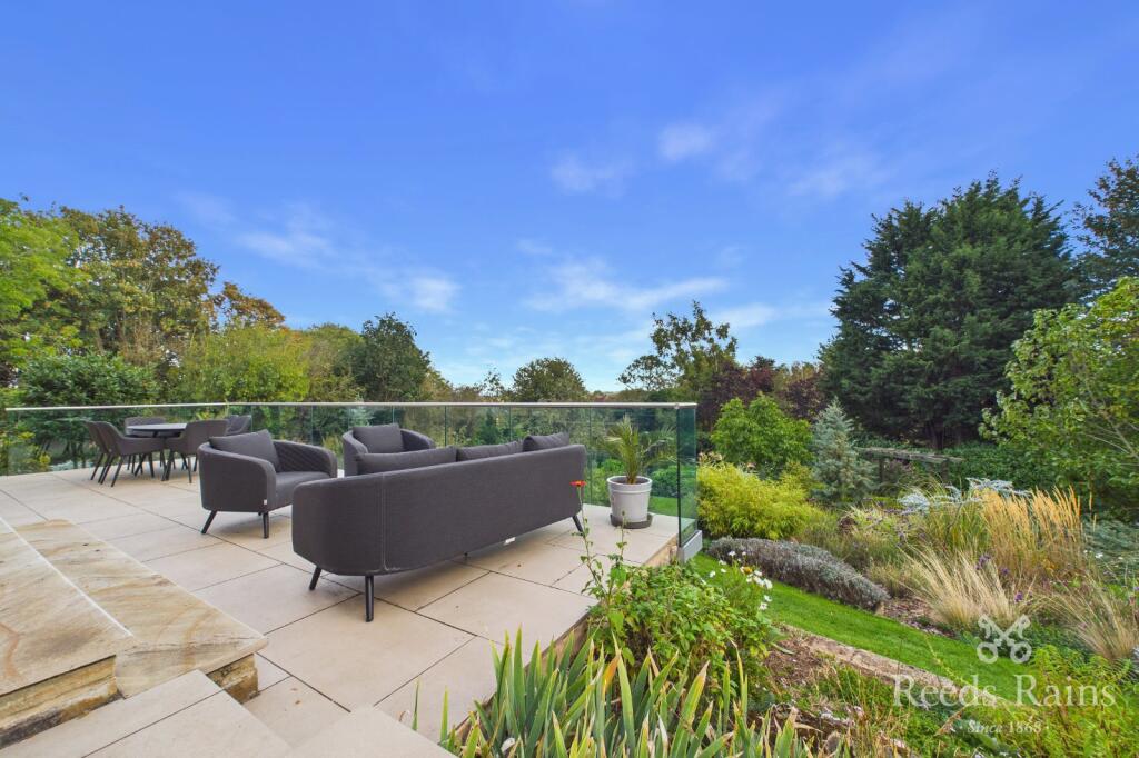 Lindrick Road, Woodsetts, Worksop, South Yorkshire, S81 photo 3