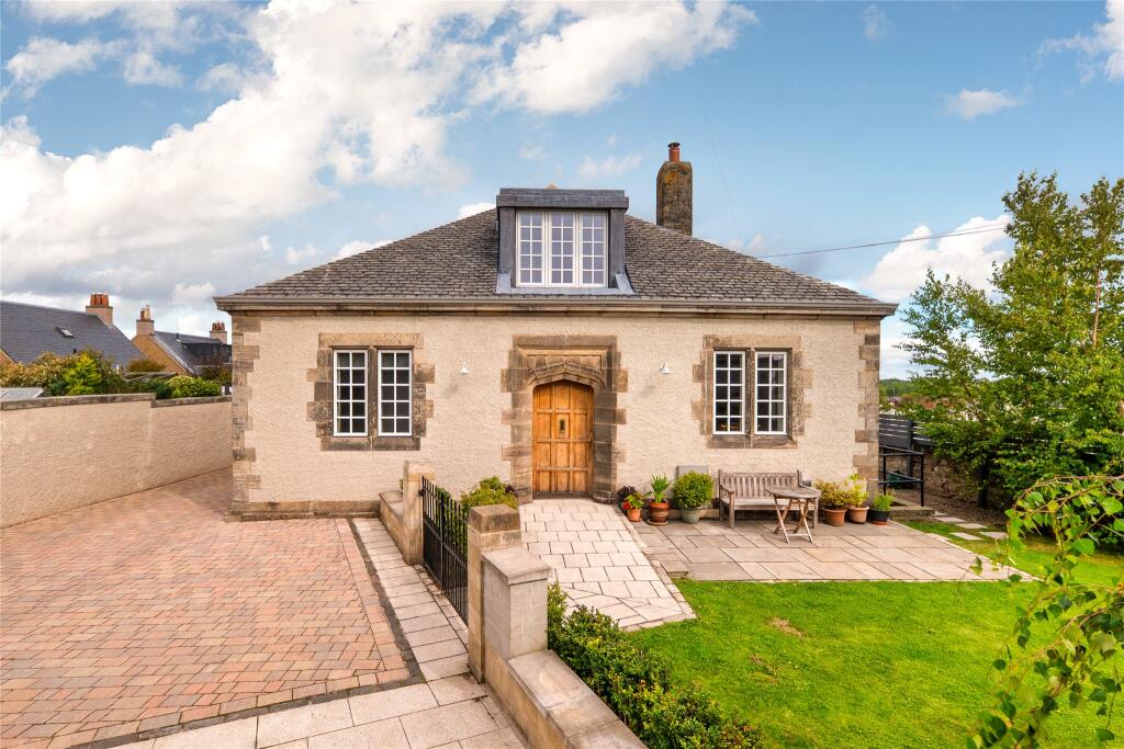 Park Crescent, Liberton, Edinburgh photo 2