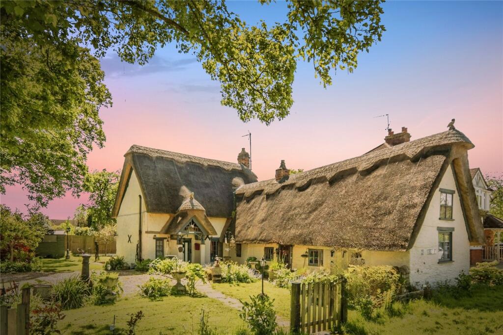 Main image of property: The Moor, Carlton, Bedford, Bedfordshire, MK43