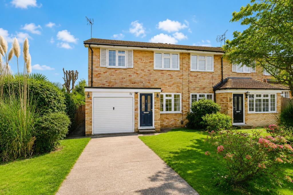 Main image of property: Four Wents, Cobham, KT11