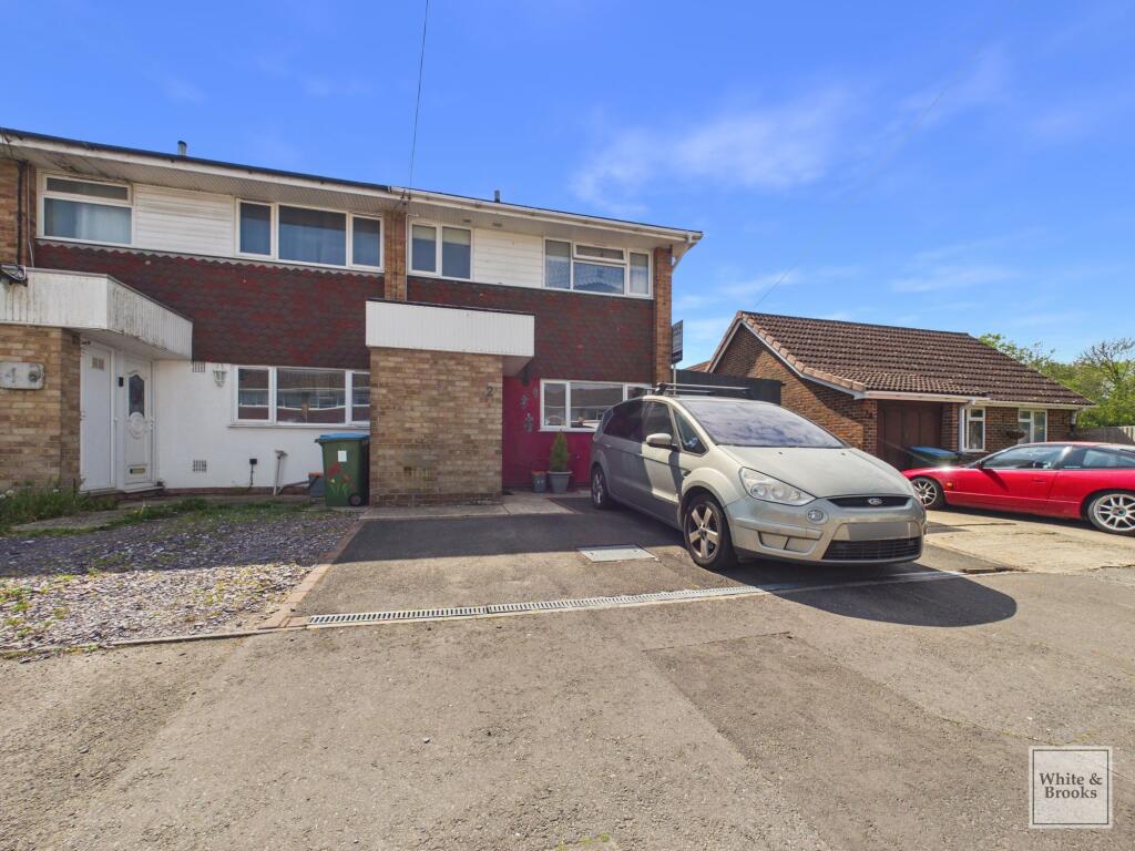 Main image of property: Stroud Green Drive, Bognor Regis, PO21