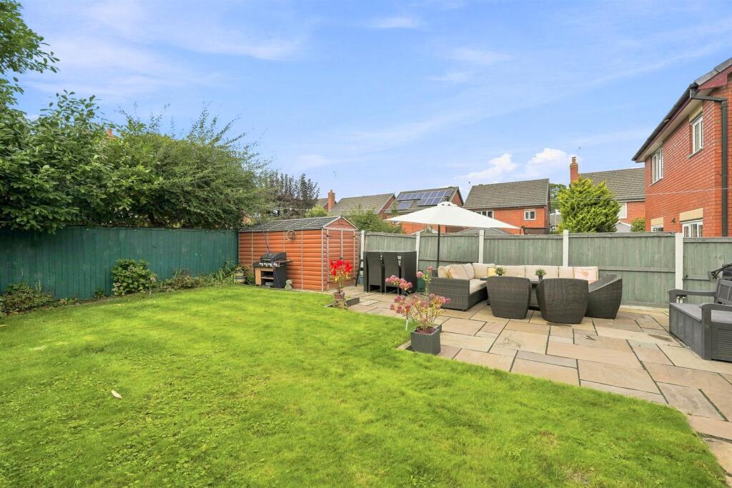 House in Macclesfield, South Macclesfield Development Zone, Ivy Farm - View 4