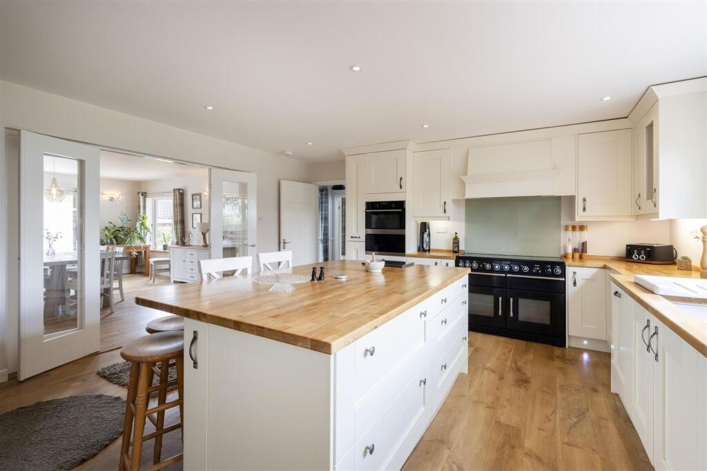 Main image of property: Peasenhall IP17 2LW