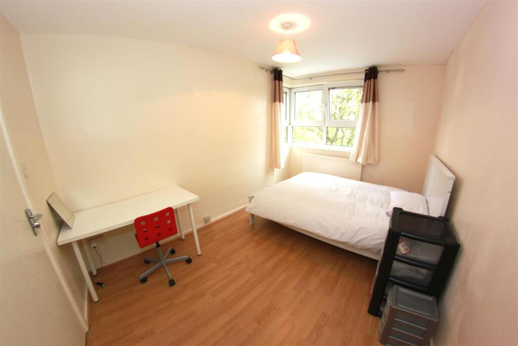 4 bedroom flat for rent