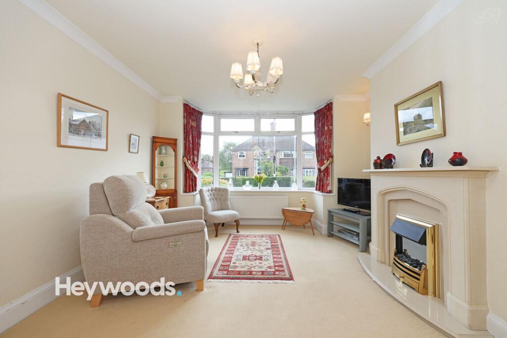 Doddington Place, Westlands, Newcastle, ST5 photo 2