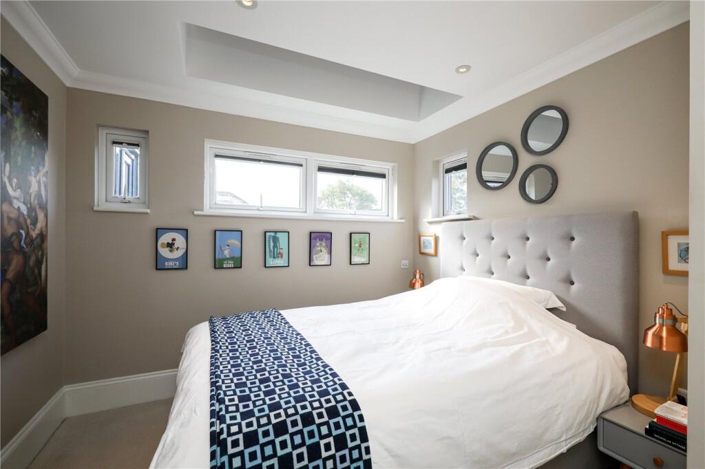Apartment in London - View 3