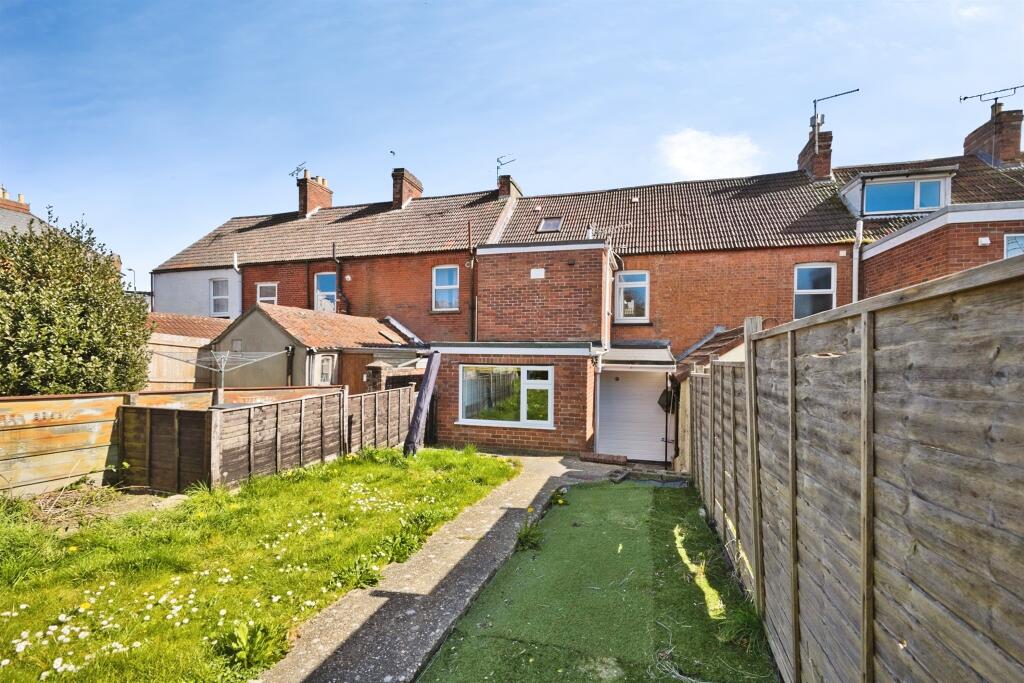 Additional image 16 of Grass Royal, Yeovil