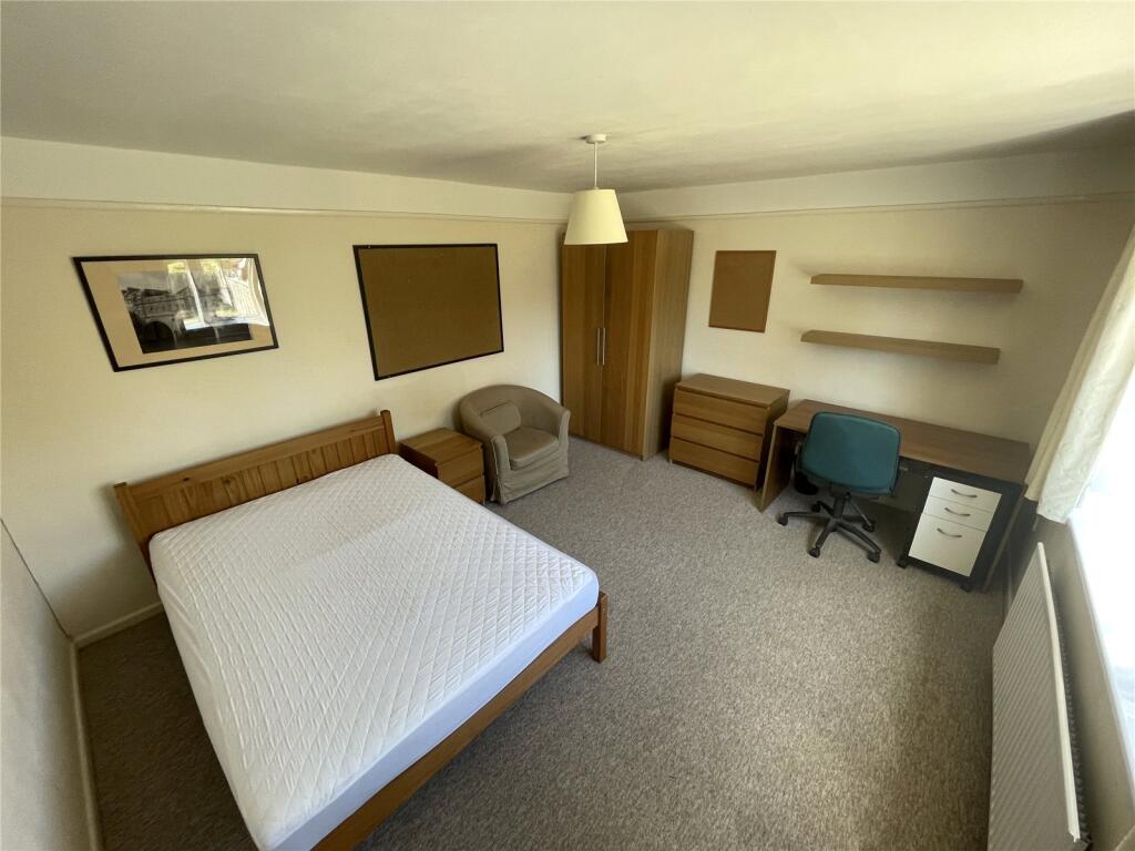 Additional image 5 of Trinity Road