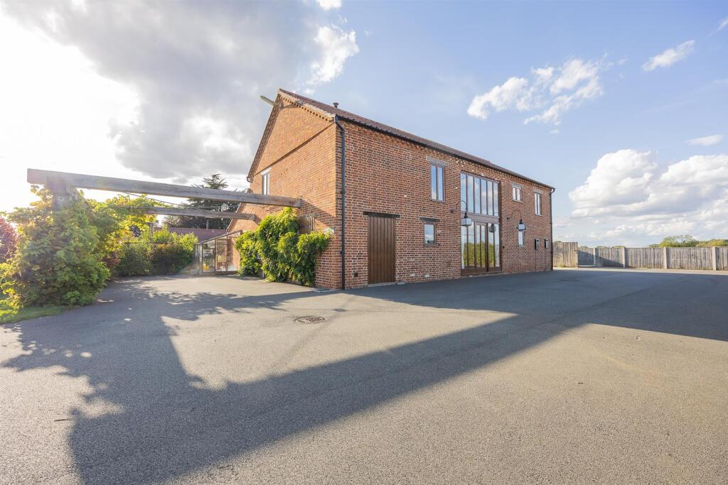 6-bed house on Elms Lane, Wangford, Beccles, £775,000