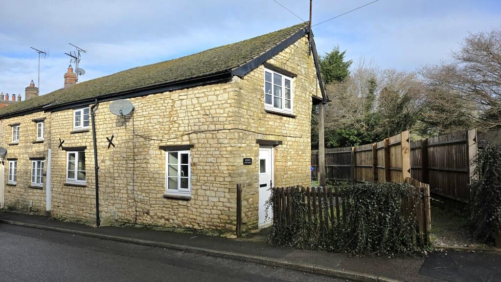 Main image of property: Broad Street, Syresham