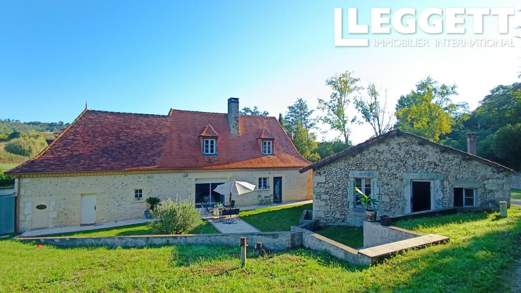 Main image of property: Aquitaine, Dordogne, St-Pierre-de-Chignac