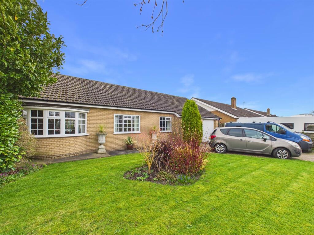 3-bed detached on Station Road, Louth, £399,950