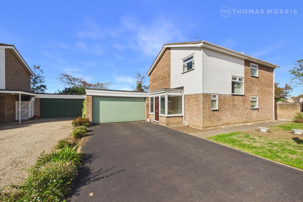 Main image of property: Westmeare, Hemingford Grey, Huntingdon, Cambridgeshire, PE28