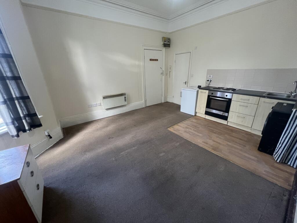 Additional image 3 of Gillot Road