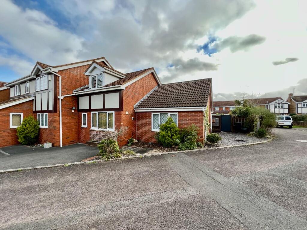 Main image of property: Sedgefield Gardens, Bristol