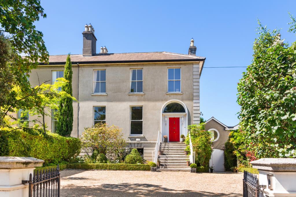 Main image of property: 3 St James Terrace, 6 Clonskeagh Road, Clonskeagh, Dublin 6